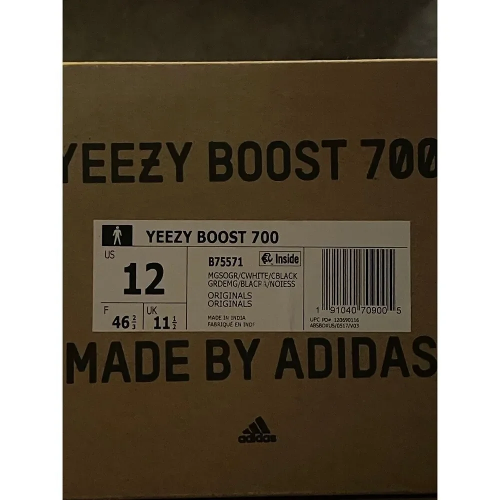 YEEZY BOOST 700 B75571 - Picture 8 of 8